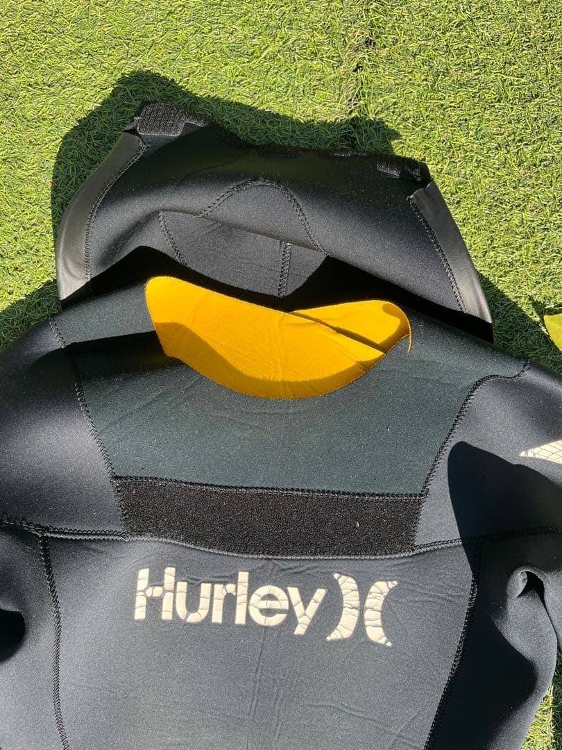 Hurley ハーレーウェットスーツジャーフル
