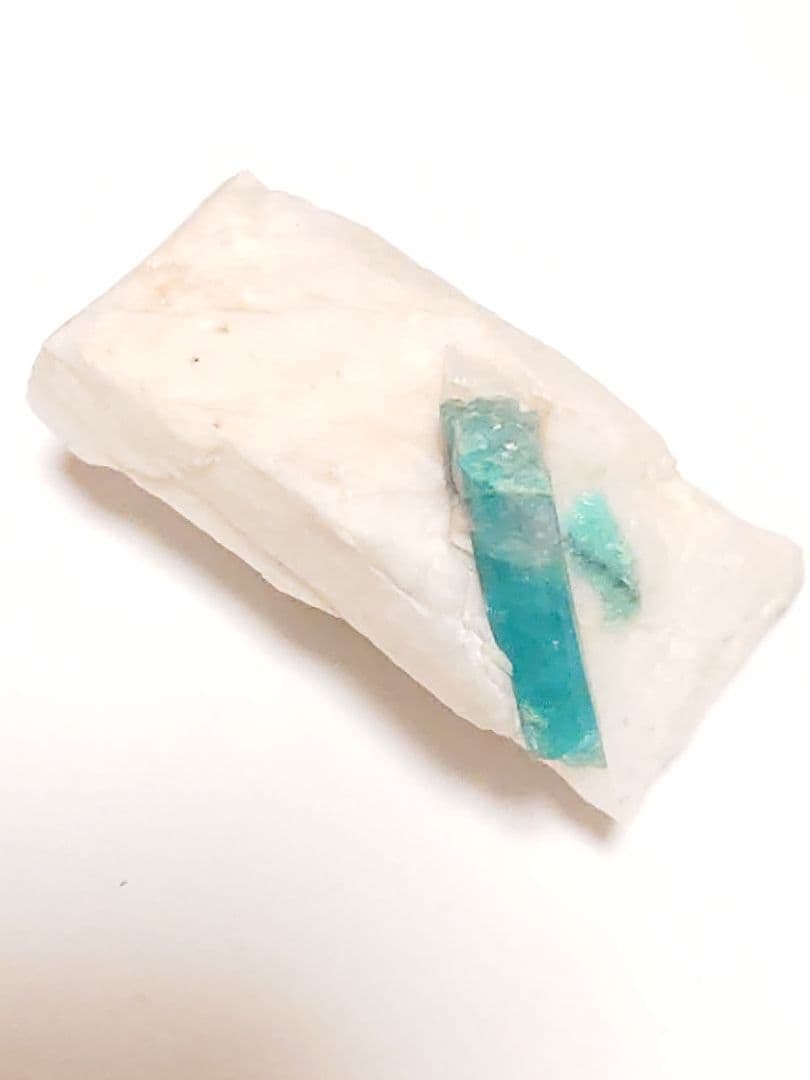 P*k様 パライバトルマリン 原石