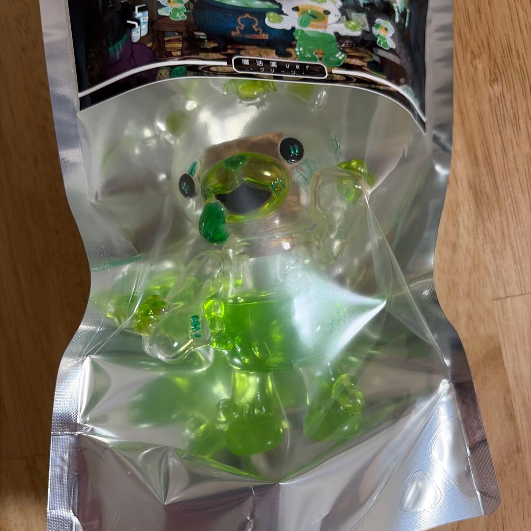 Art Studio「SHOT！」ゾンベアー 魔法薬ver ソフビ