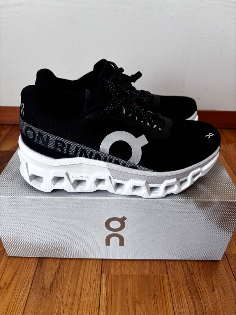 新品　On Cloudmonster2　Black | Frost　22.5cm