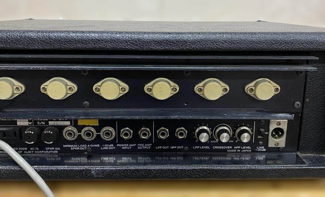ALBIT B-200 ベース用アンプ 動作良好