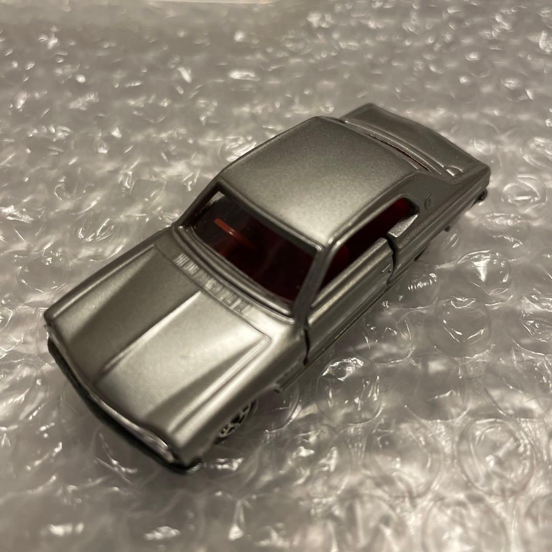 トミカ　21 ニッサンスカイライン2000GT 1Eホイール