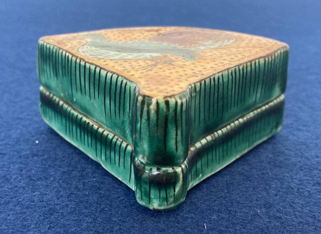 九谷焼 香合 香道具 仏具 古道具：時代物 骨董 扇形 花鳥画 角福