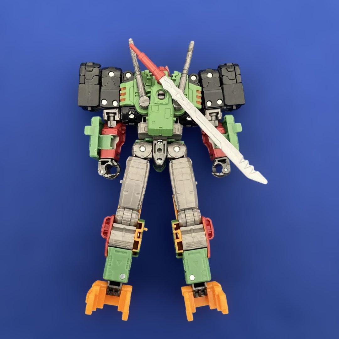 ブラジオン　トランスフォーマー レガシー エボリューション ハズブロ　海外版