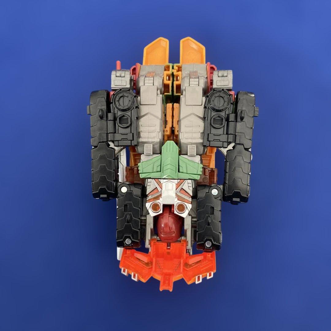 ブラジオン　トランスフォーマー レガシー エボリューション ハズブロ　海外版