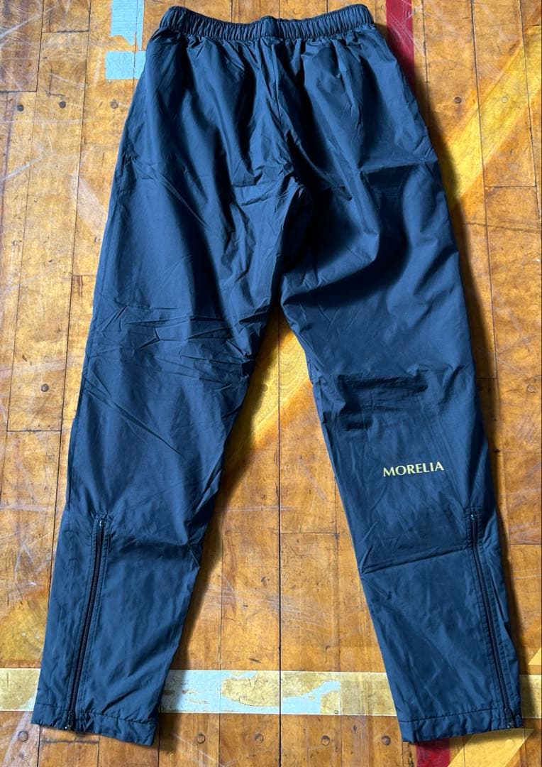 MIZUNO ブラック 中綿パンツ