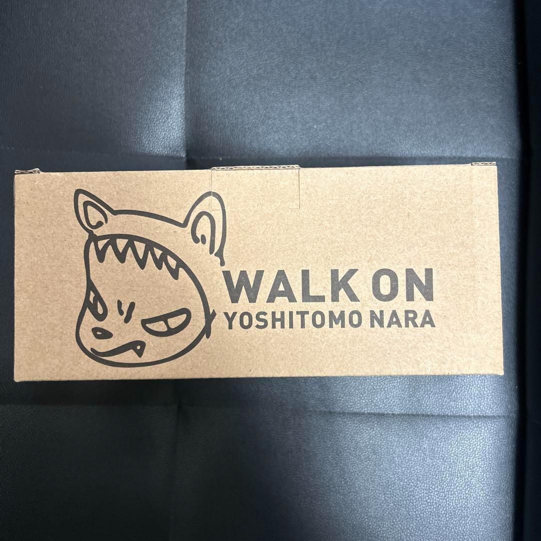 奈良美智 パタパタクロック WALK ON ブルー ラムフロム