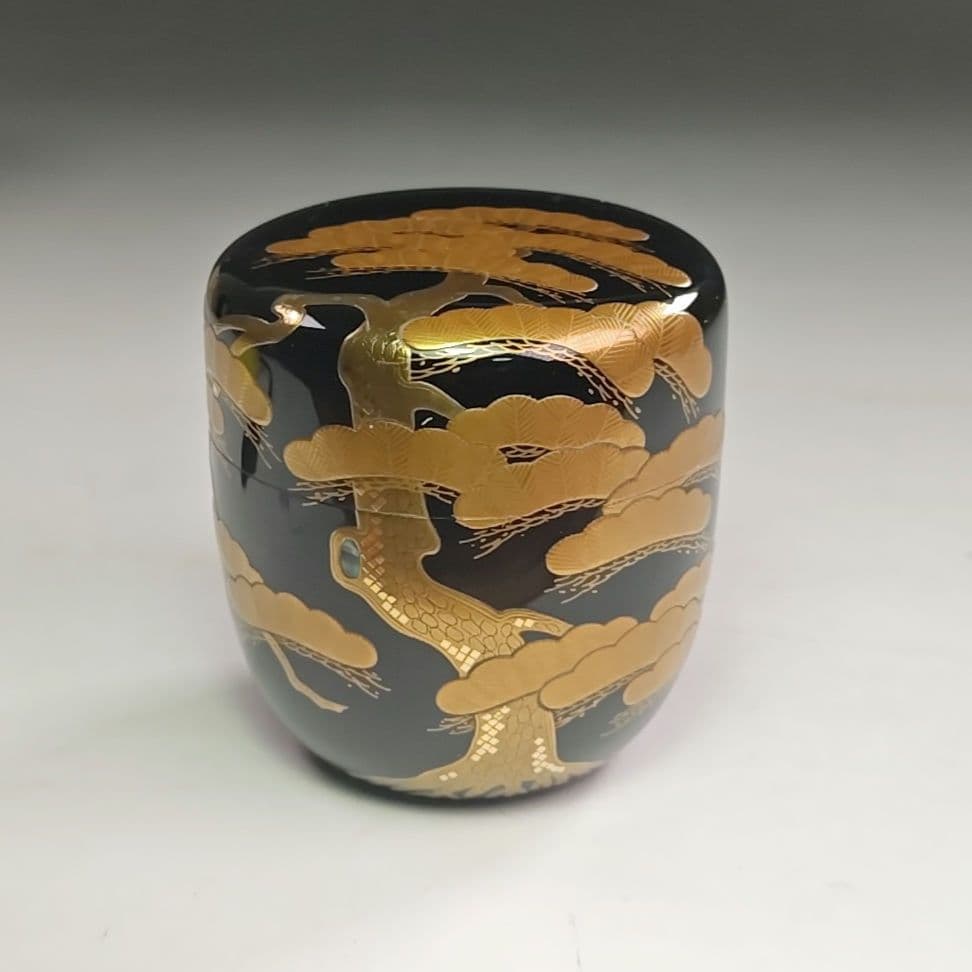 ウ225 棗『塗師　辻石斎』『表千家而妙斎　花押　極箱』『松蒔絵　内梨子地大棗』