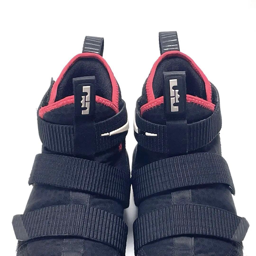 NIKE ナイキ レブロン ソルジャー 11 ブレッド スニーカー ブラック