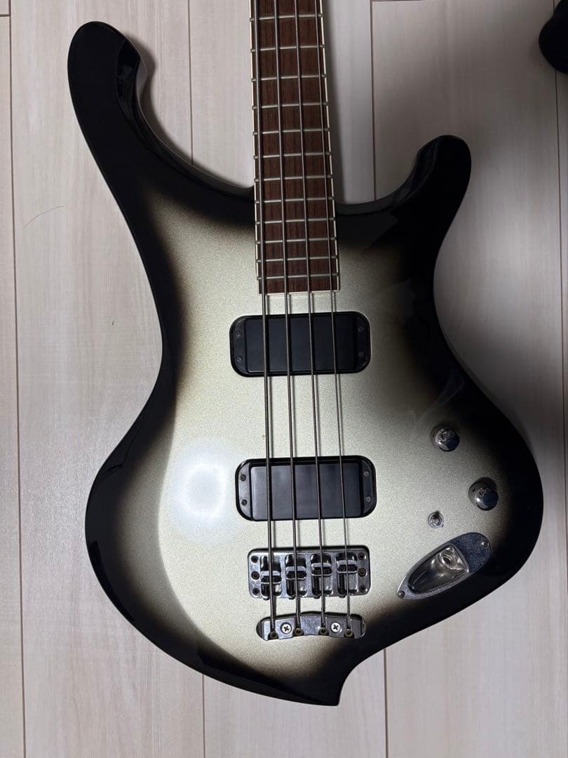 ベース BURNY KRS-TRUTH Janne Da Arc ka-yu