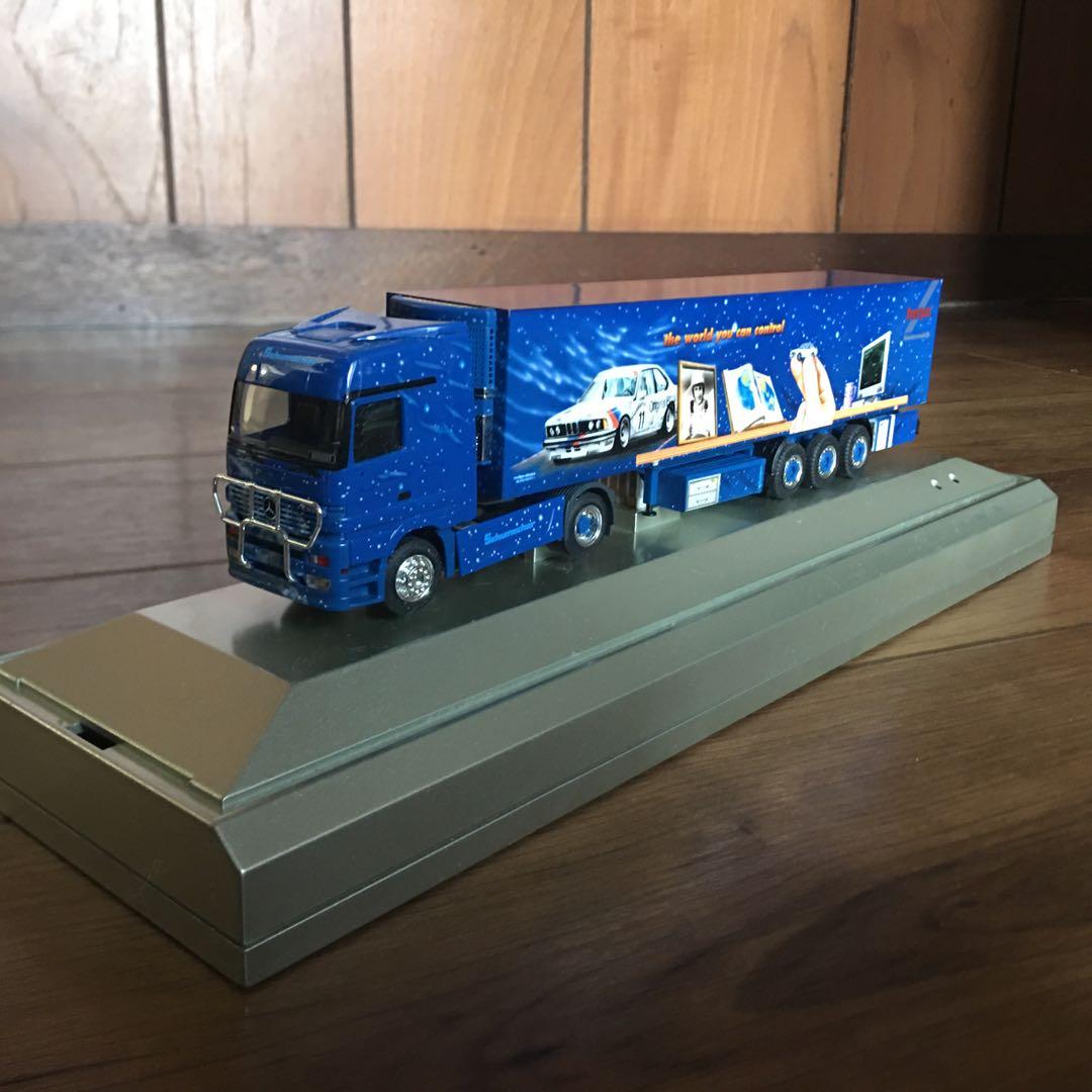 KEYENCE キーエンス　トレーラー ラジコン　デスクランナー　訳あり