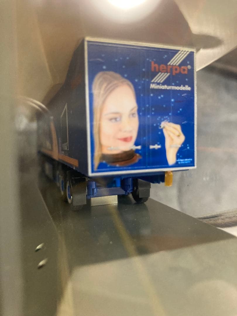 KEYENCE キーエンス　トレーラー ラジコン　デスクランナー　訳あり