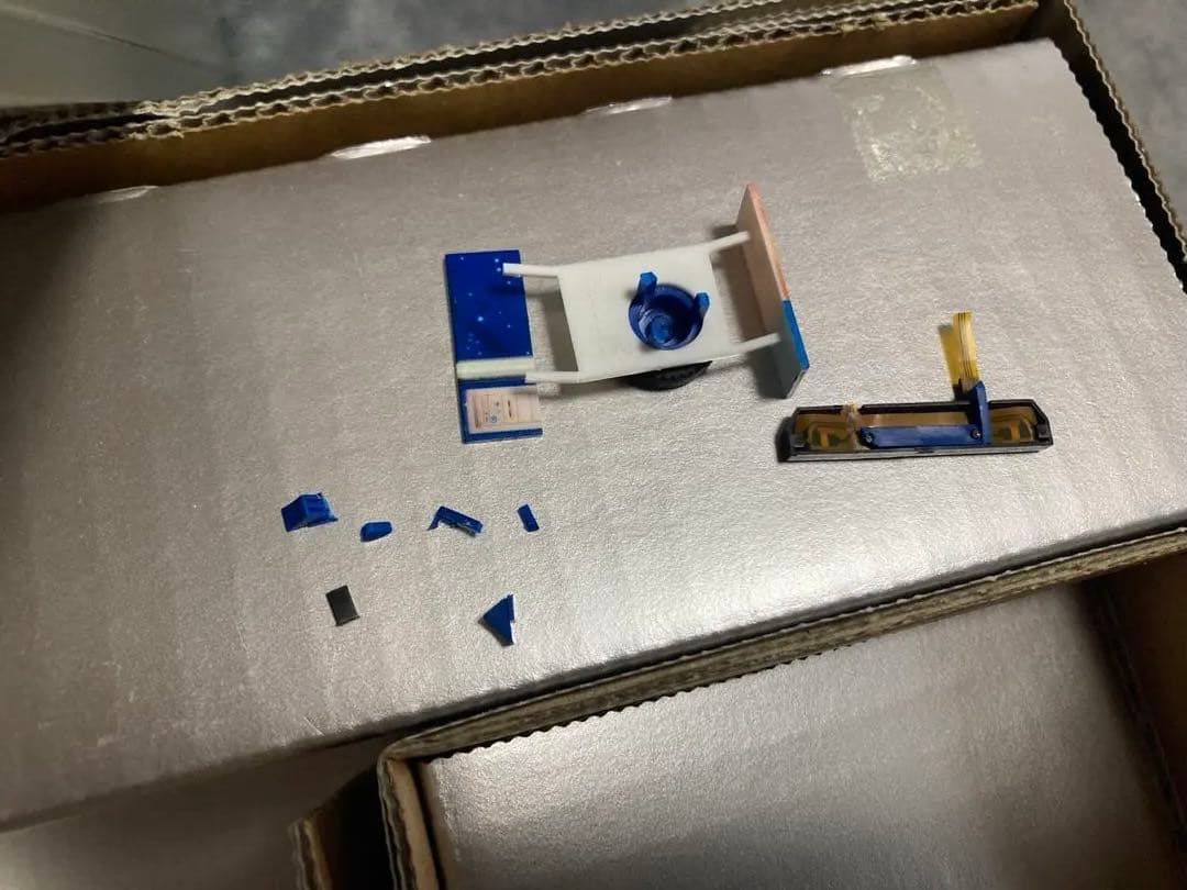 KEYENCE キーエンス　トレーラー ラジコン　デスクランナー　訳あり