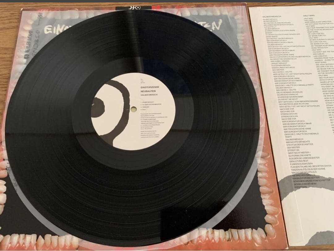 Einsturzende Neubauten 1/2 Mensch ノイバウテン