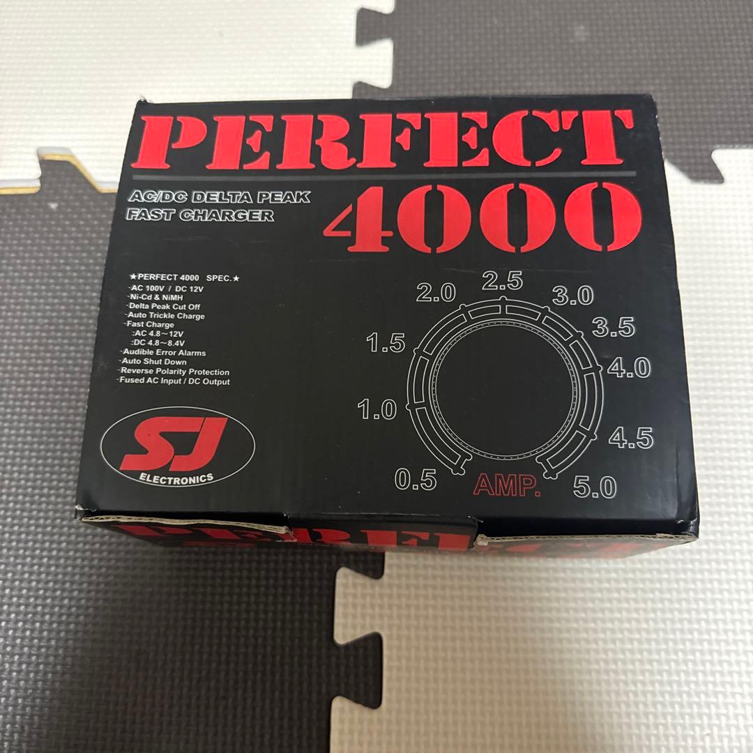 タミヤ TT01 ボディ、プロポ付きセット、充電器もお付けします。