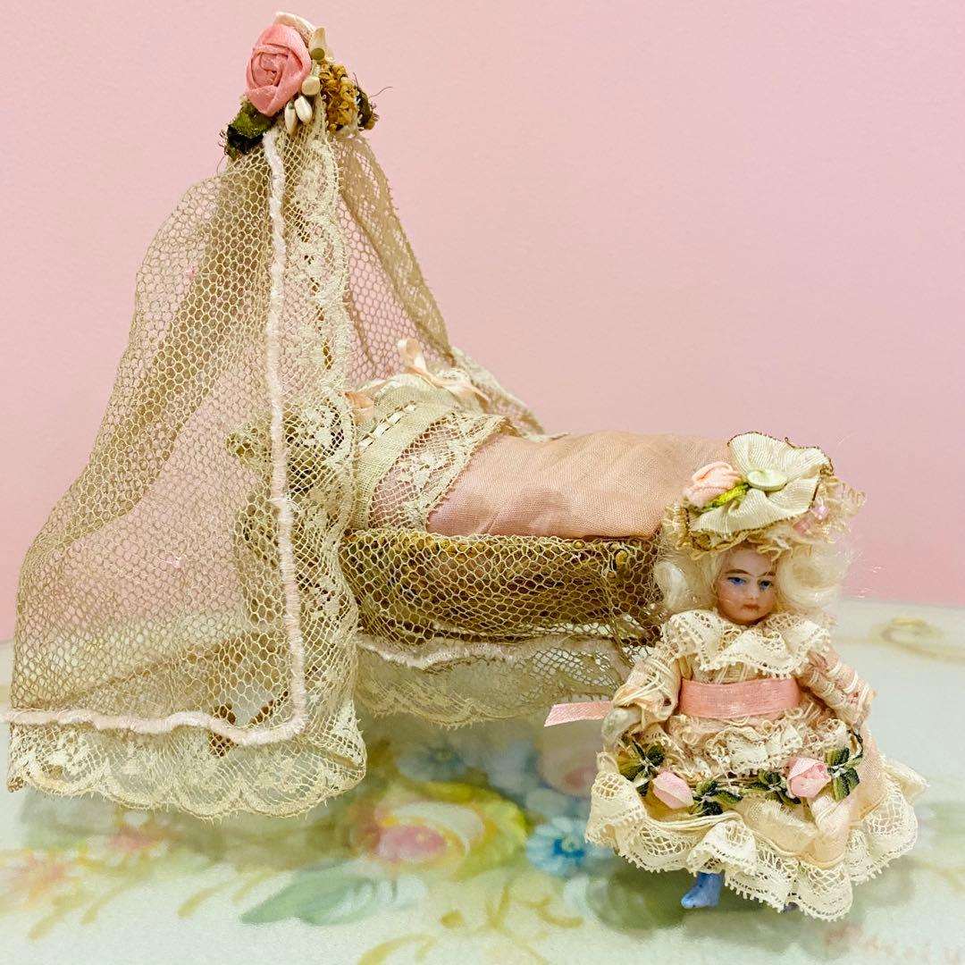 アンティークドール　リリパット　レア　ミニョネット