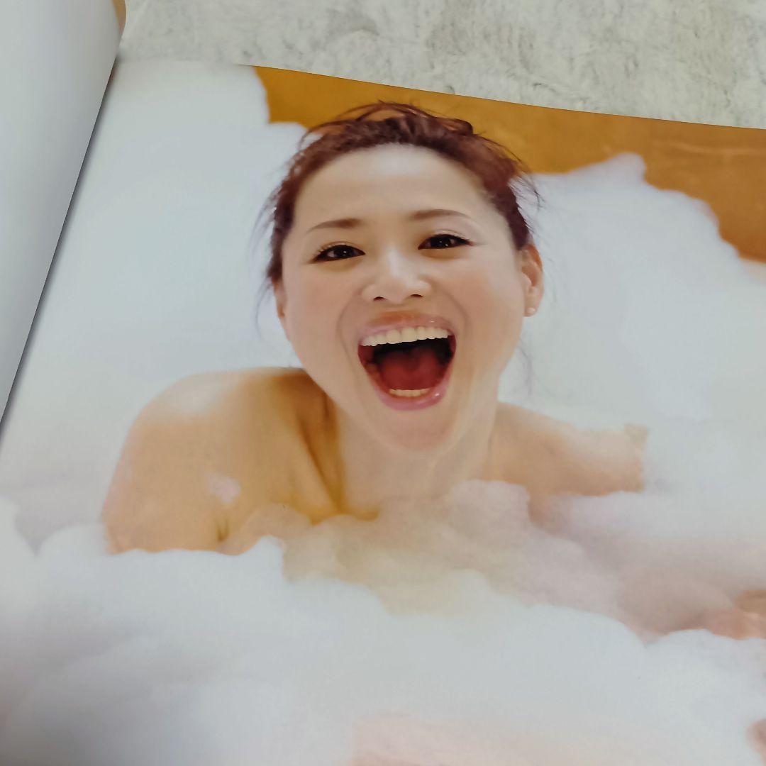 松田聖子さん　切り抜きいっぱいと写真集赤いスイートピー