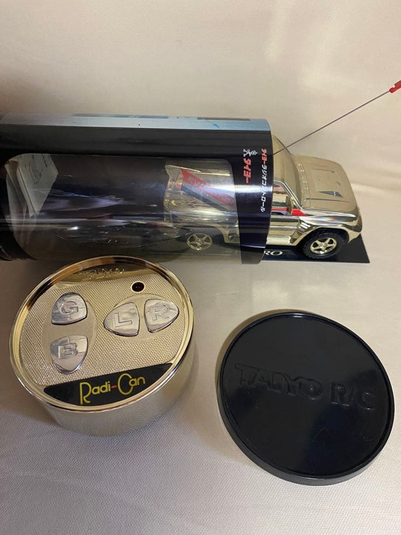 ラジカン　パジェロエボリューション限定仕様ゴールドメッキ