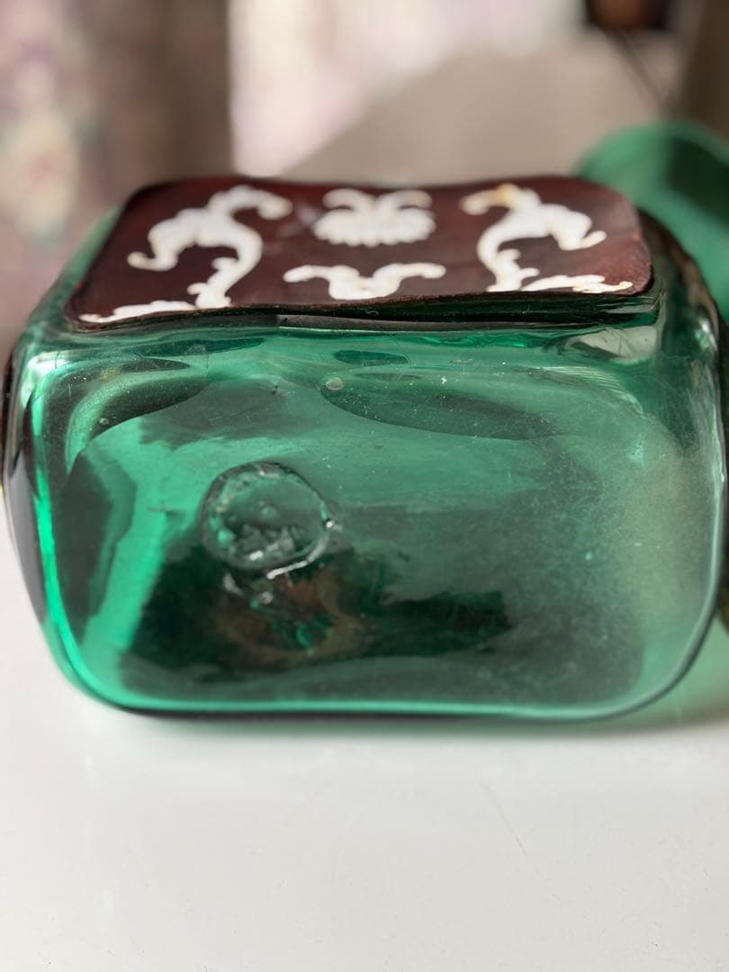 ガラス　角　ピッチャー　ハンドメイド　グリーン　希少　ヴィンテージ　工芸品