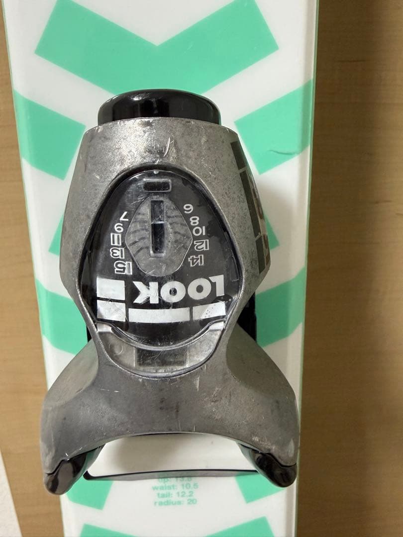 black crows atris ブラッククロウズ　アトリス