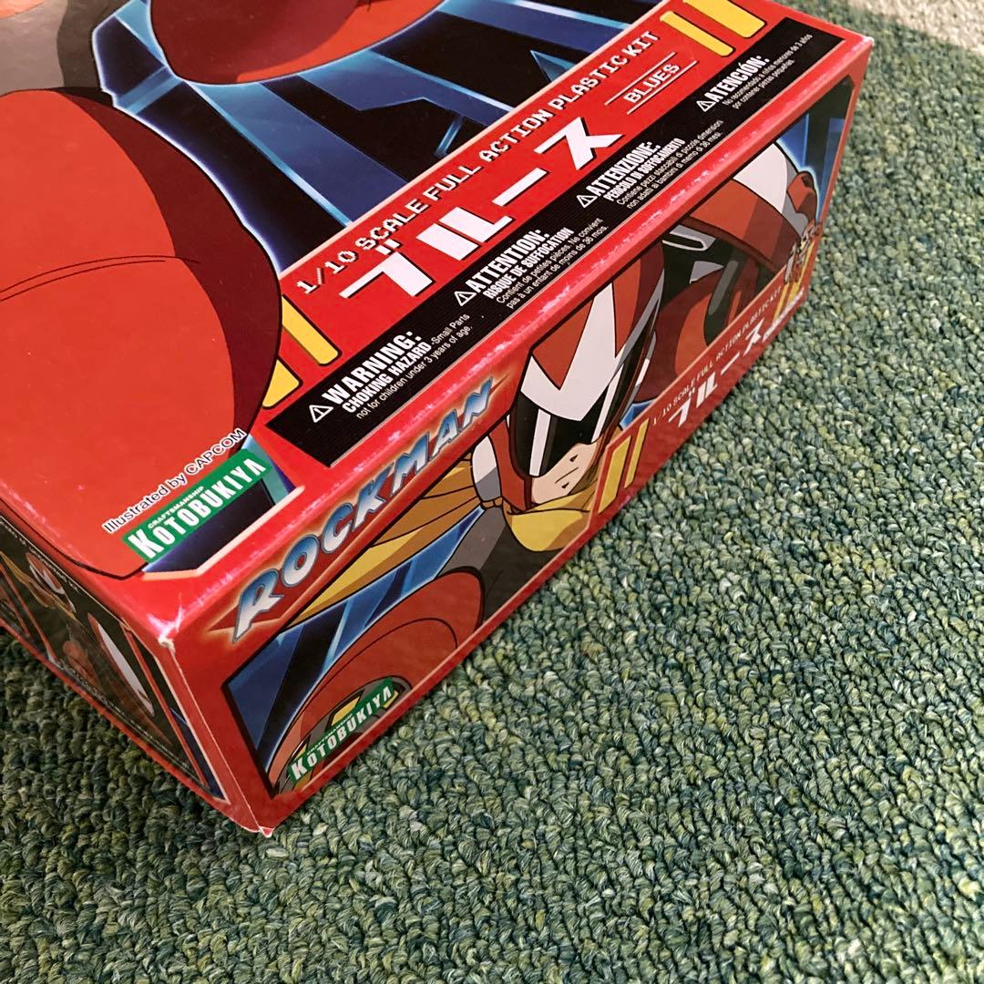 ブルース　1/10ロックマンシリーズプラモデル