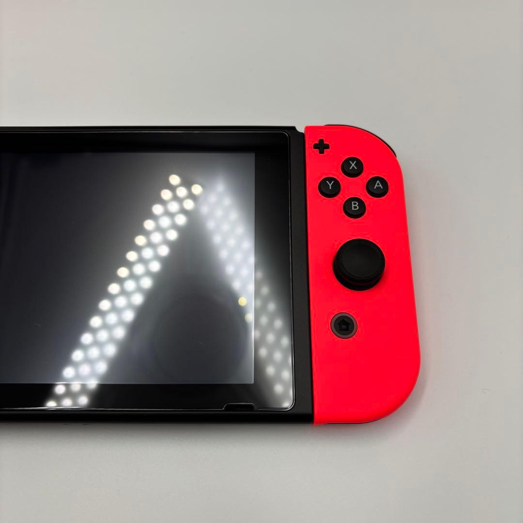 Nintendo Switch 本体 HORI ケース Joy-Con