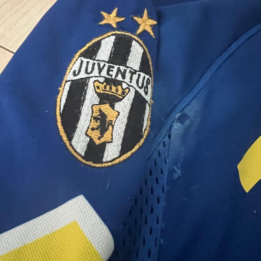【極希少品】98/99ユヴェントス No.21ジネディーヌ・ジダンCLパッチ付き