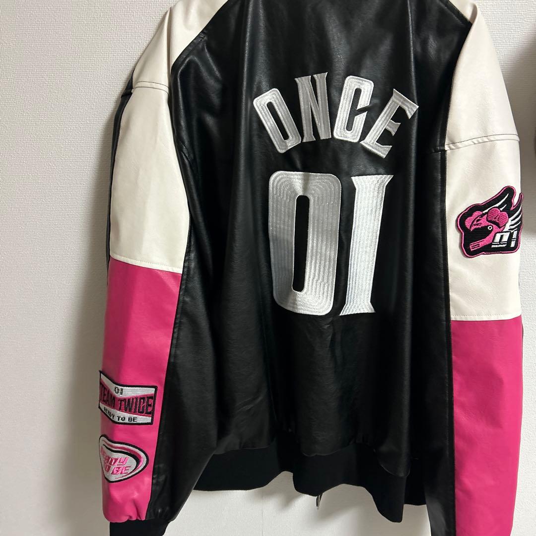 TWICE READY TO BE スタジャン