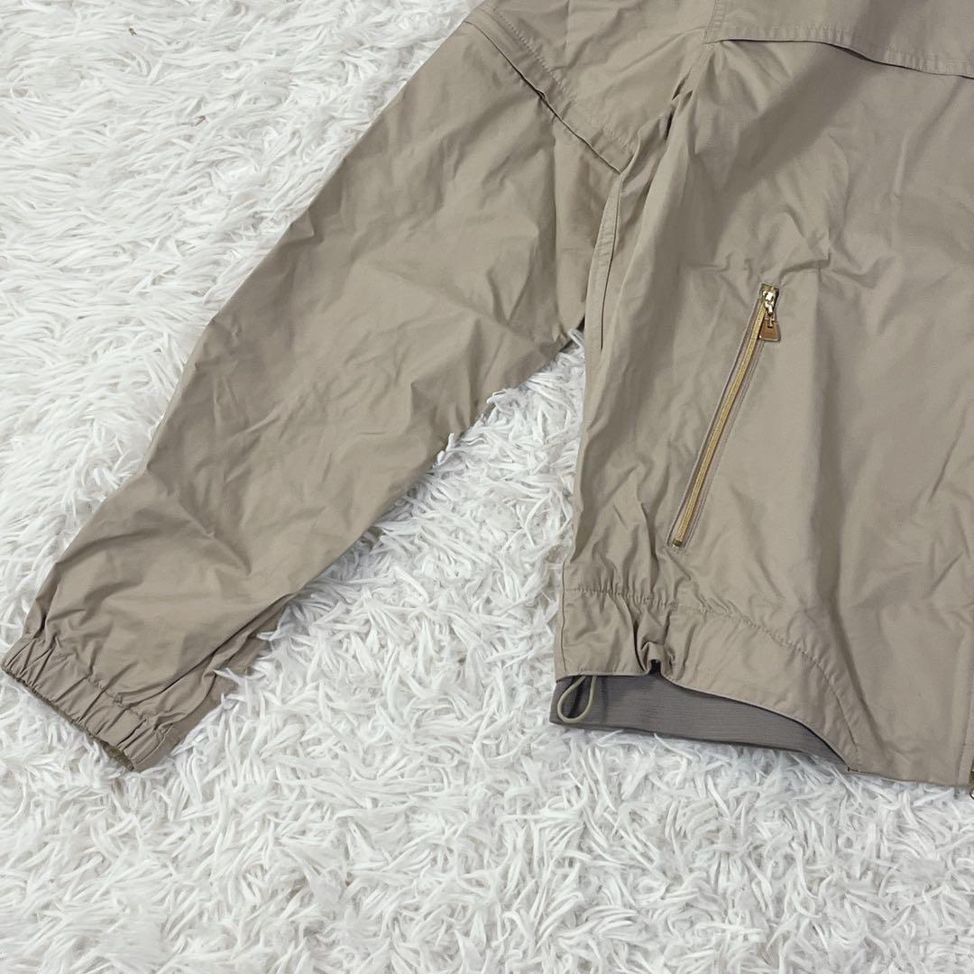 マークアンドロナ　多機能　ナイロンジャケット　フード脱着可能