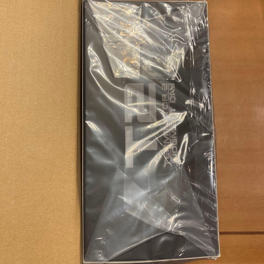 【新品未開封】ホットトイズ ターミネーター2 1/6 T-800 ver.2.0