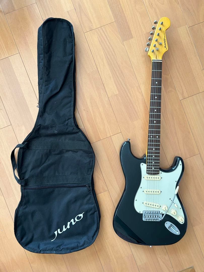 JUNO ストラトキャスター ブラック