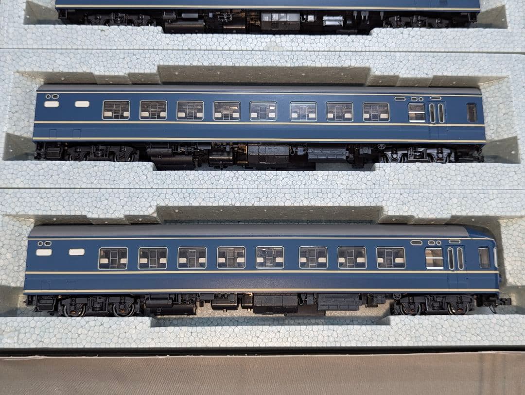 KATO　２０系特急形寝台客車 【3-504】 ４両基本セット　室内灯点灯　HO