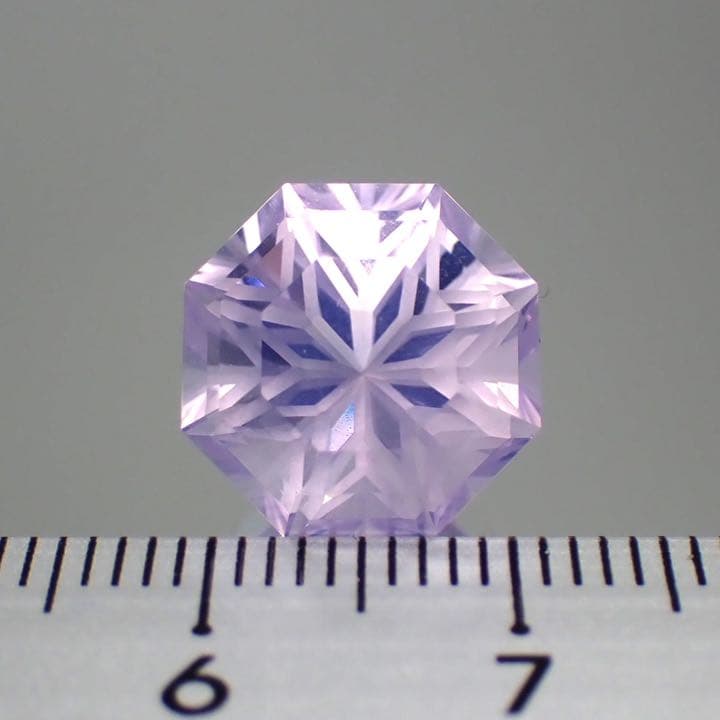 【ブラジル産】特殊カットスコロライト