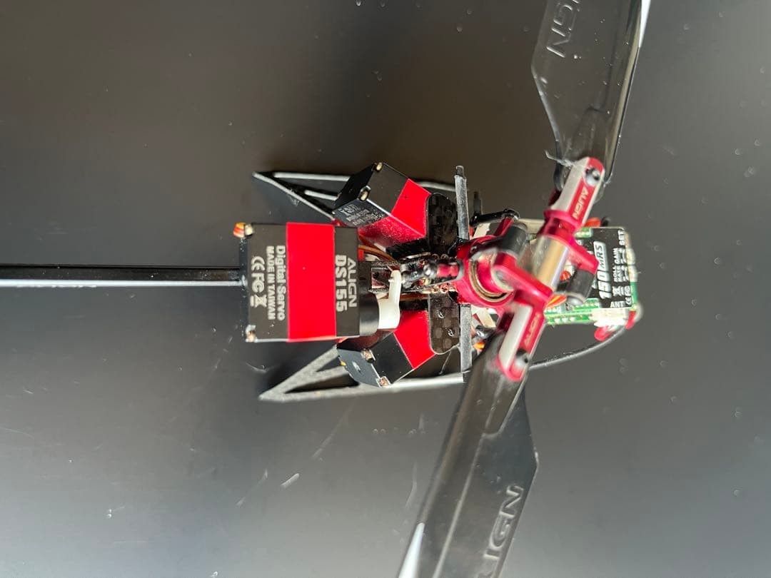 ALIGN T-Rex 150ラジコンヘリコプター 本体 カーボンフレーム仕様