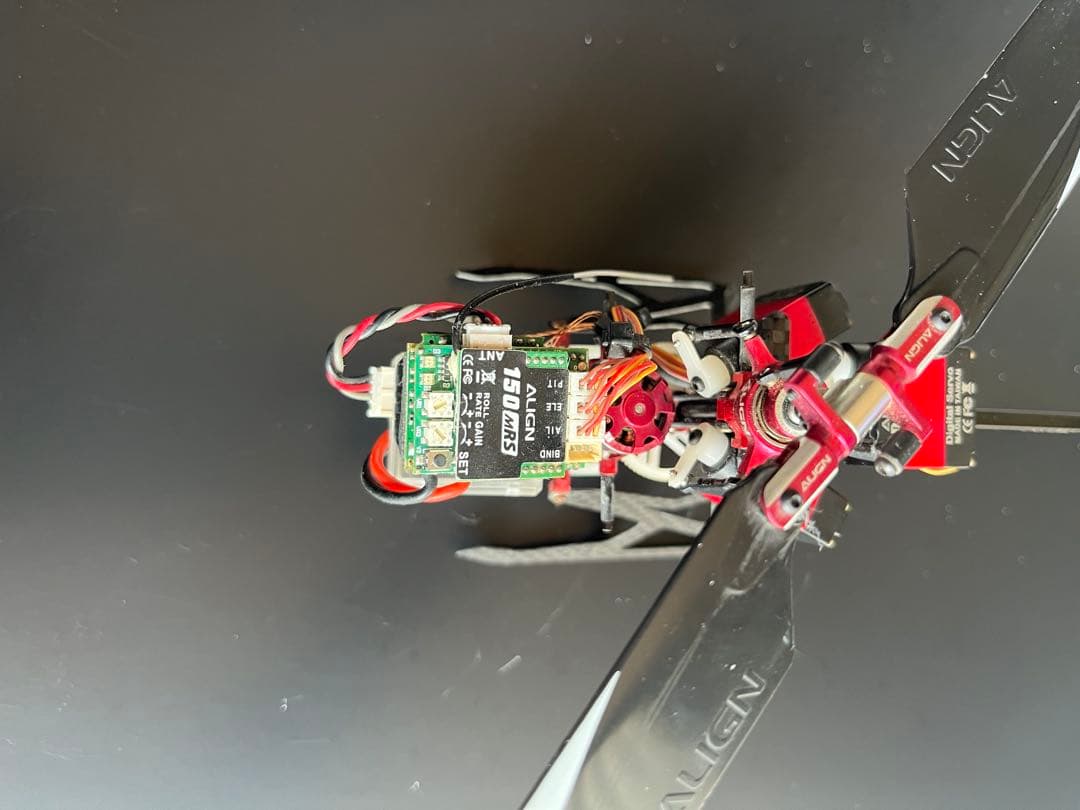 ALIGN T-Rex 150ラジコンヘリコプター 本体 カーボンフレーム仕様