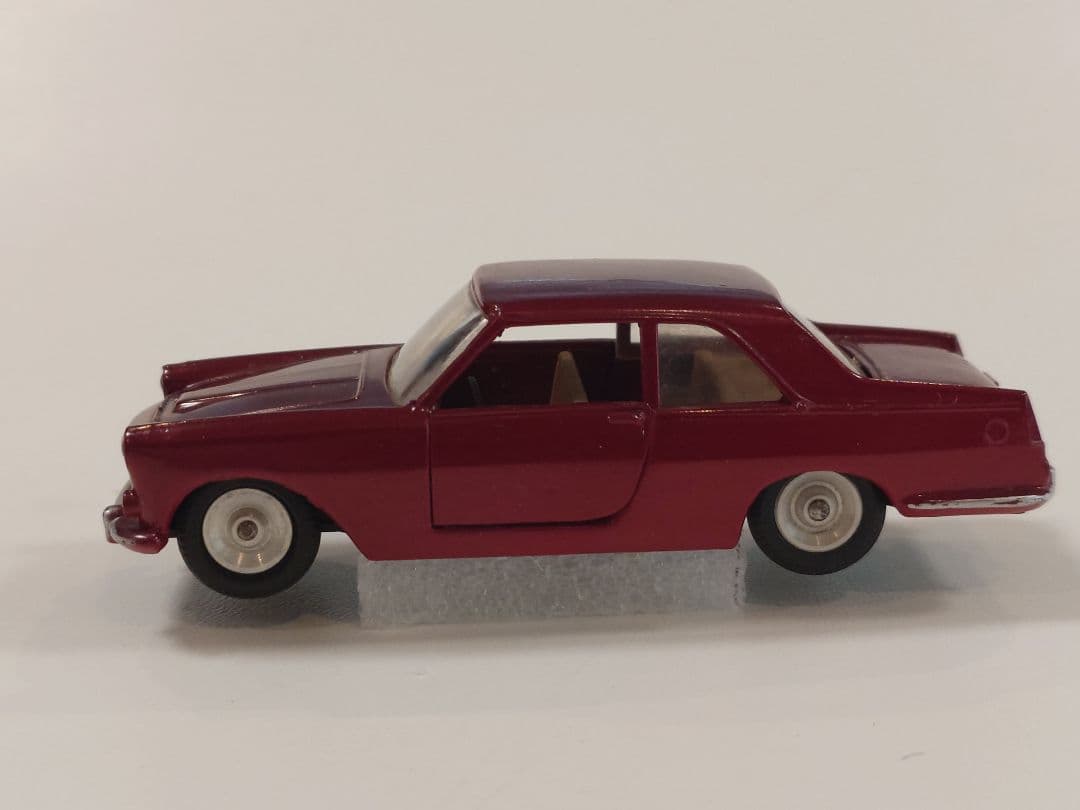 ミニカー SOLIDO 121 LANCIA FLANINHA COUPE