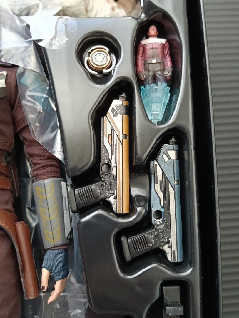 ホットトイズ　スターウォーズ　サビーヌ・レン　サビーヌ　1/6　フィギュア