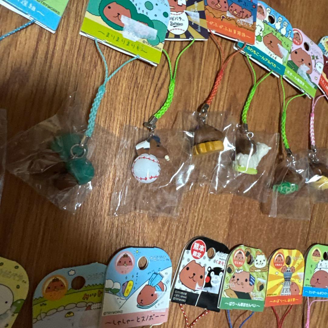 全て新品　カピバラさん♡ご当地根付ストラップ　27個（くまモン/dr.イエロー）