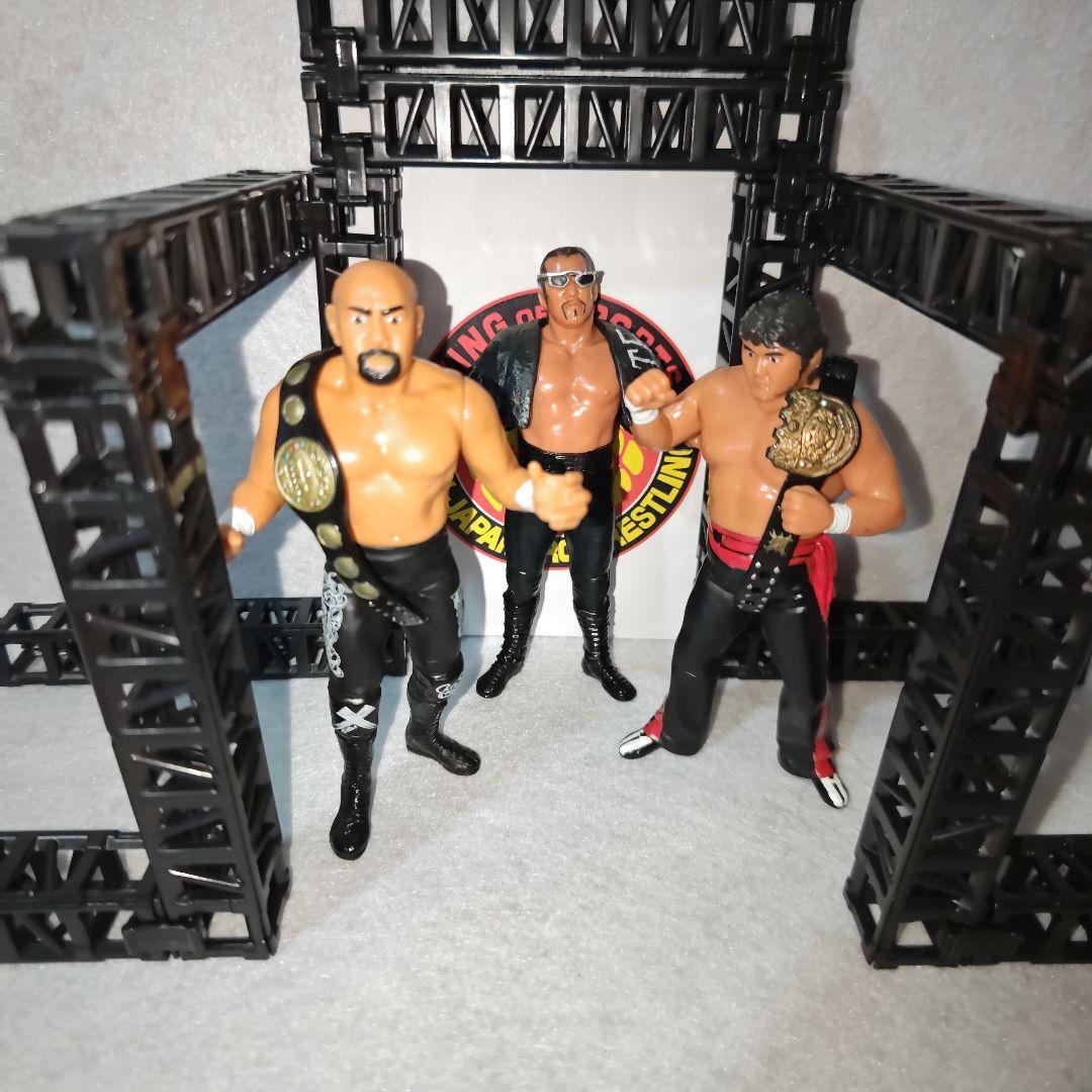 【闘魂三銃士　ベルト2本付】武藤敬司&蝶野正洋&橋本真也フィギュアセット