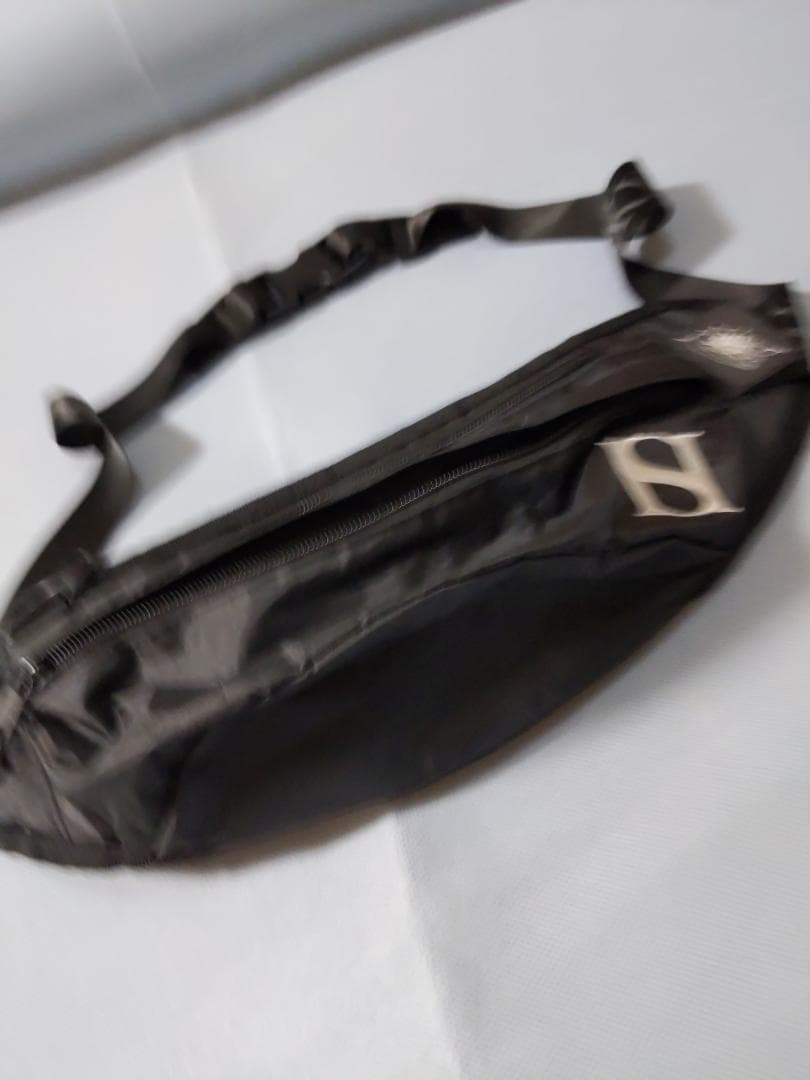 SKY-HI ボディバッグ 八面六臂