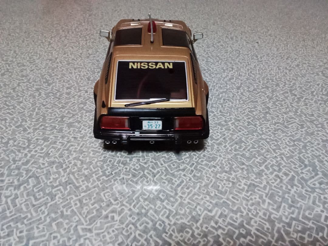 京商ミニッツ 　SUPER Z ゴールド スポーツカー