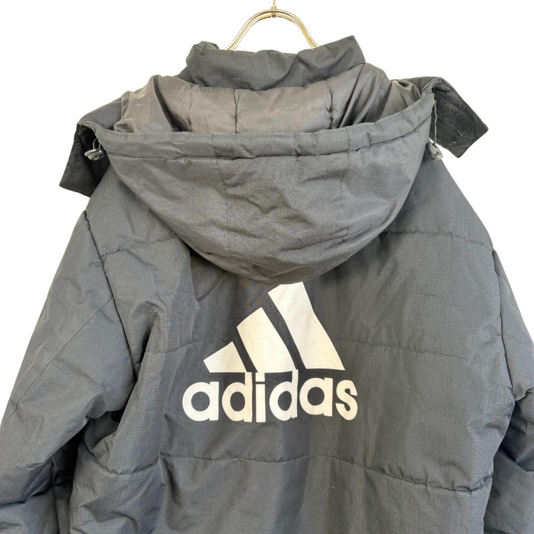 adidas（アディダス）ロングダウンコート