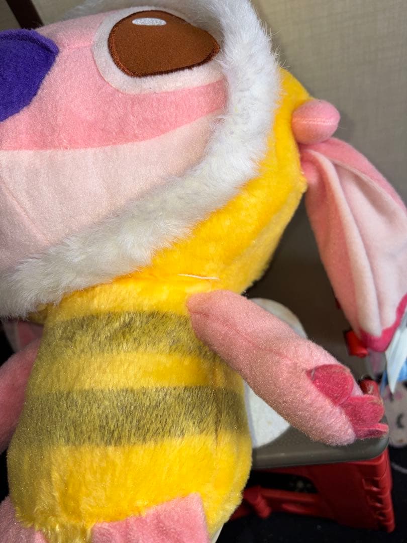 みつばちの着ぐるみを着たエンジェル ぬいぐるみ