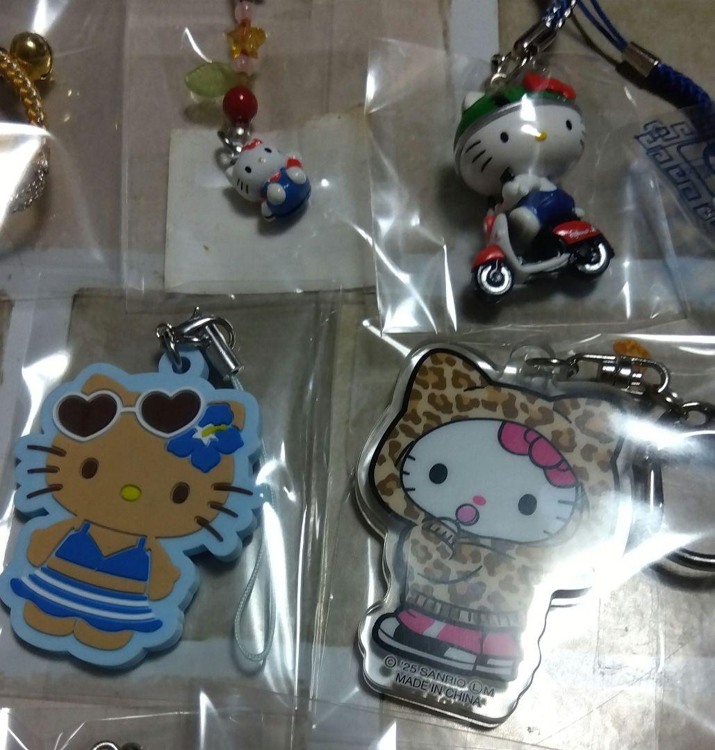ハローキティ　根付　キーホルダー　ボールペン　等　マスコット　52個 まとめ売り