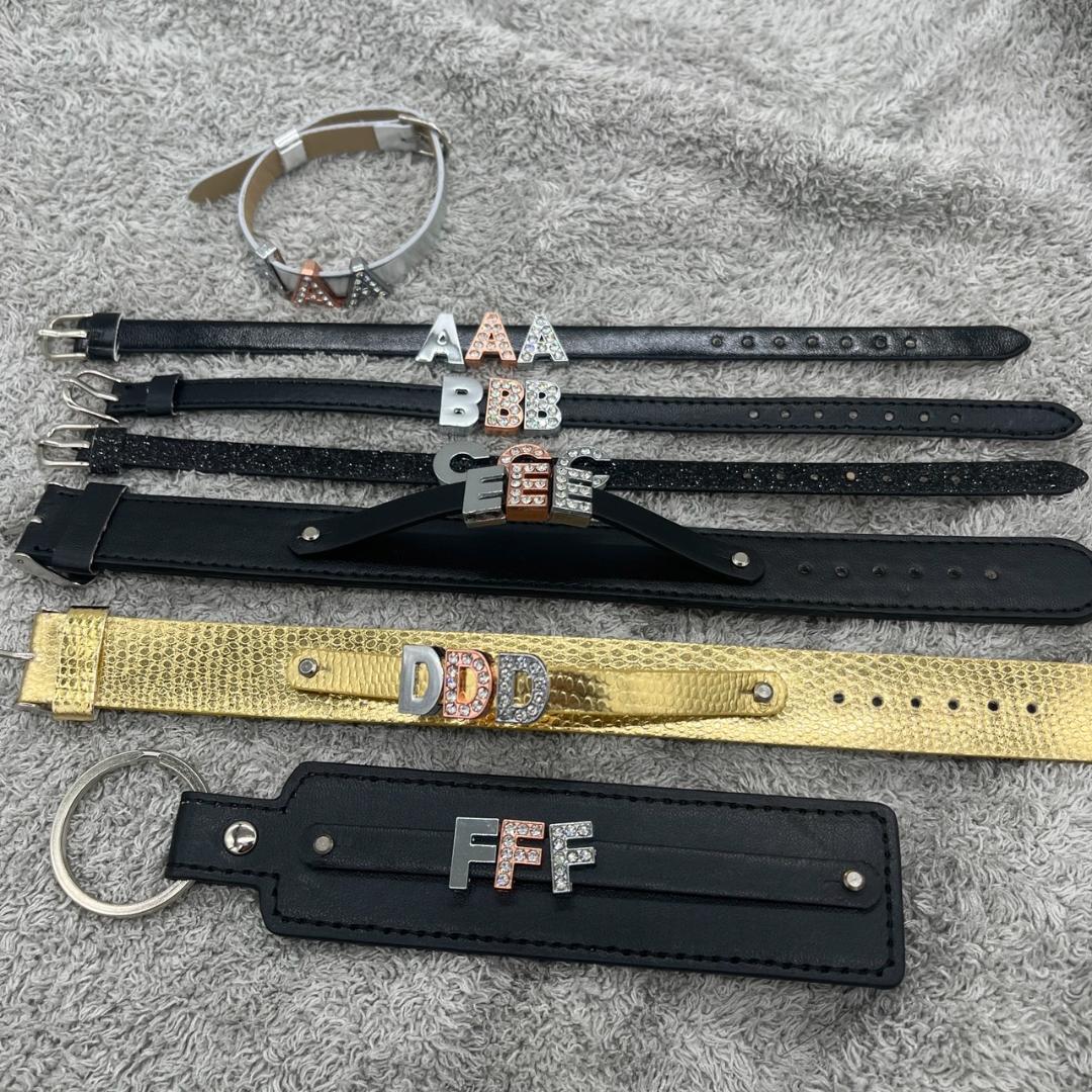 オーダーネームタグ　キーホルダー　韓国　アイドル　ブレスレット　キーリング　推し