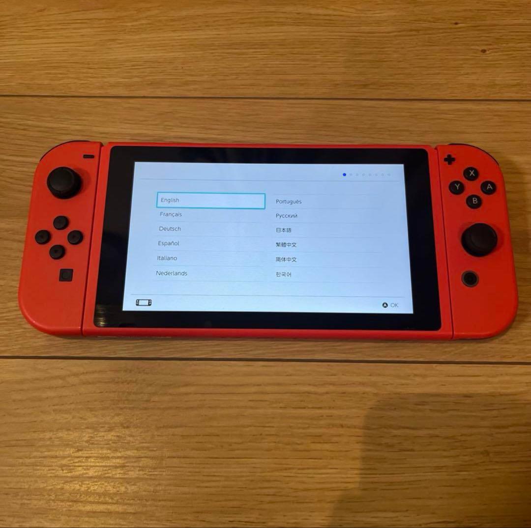 Nintendo Switch 本体 レッド/ブルー 美品 おまけカセット付き