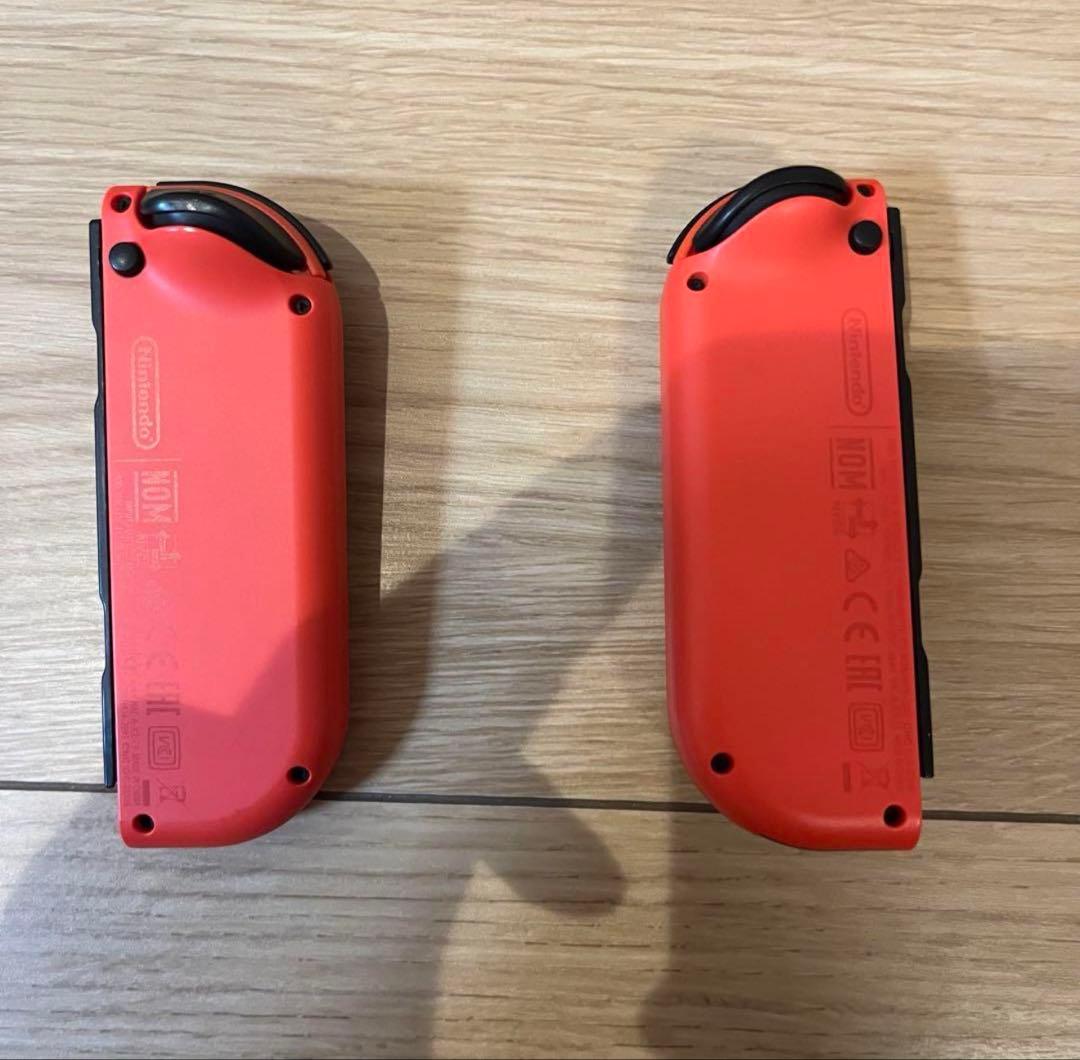 Nintendo Switch 本体 レッド/ブルー 美品 おまけカセット付き