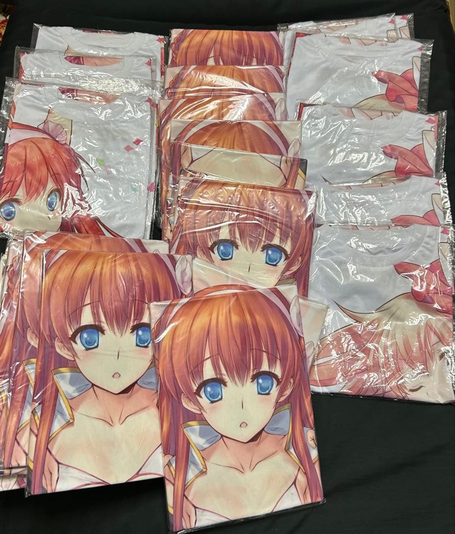 アニメ　Tシャツ　抱き枕カバー　まとめ売り　未使用