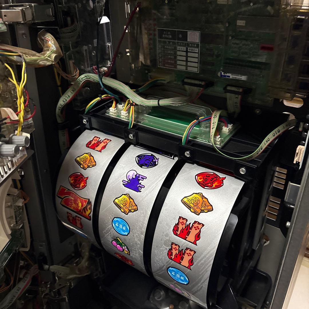 戦国無双 パチスロ機