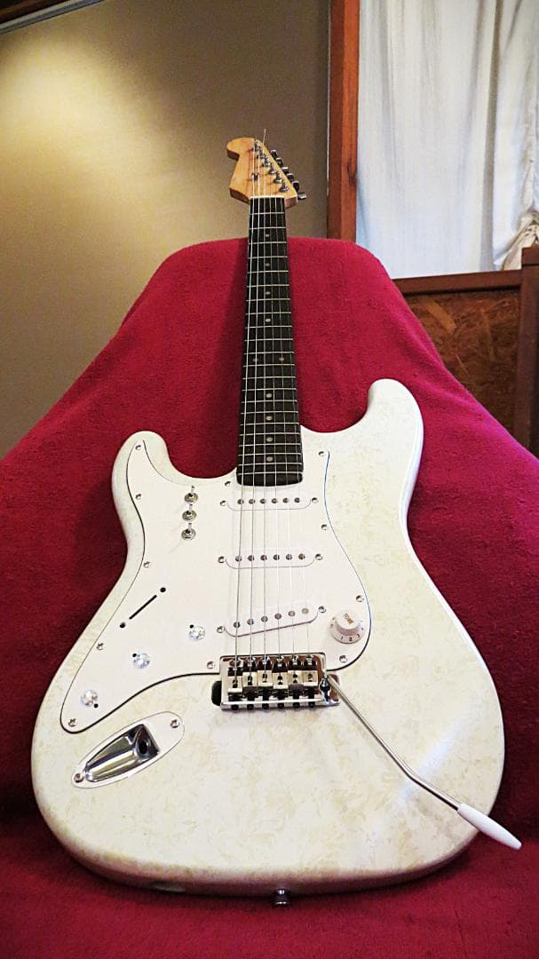 ST　リバース右用　ラッカーオリジナル塗装　アルニコPU　ウィルキンソンBr